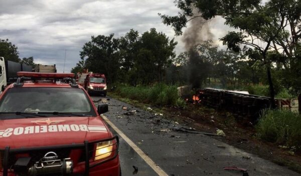 Fim De Semana Registra Acidentes Graves Nas Rodovias Goianas Dia Online