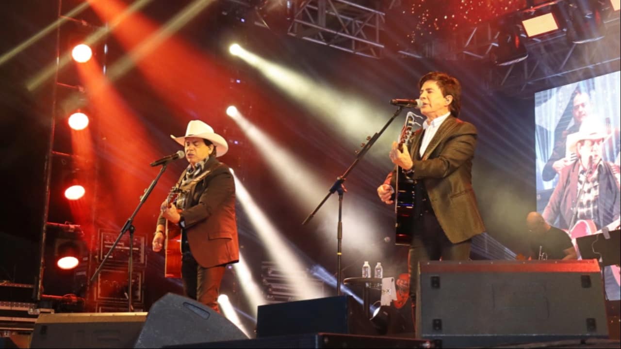 Turnê 50 anos Chitãozinho e Xororó se apresentam em Palmas neste