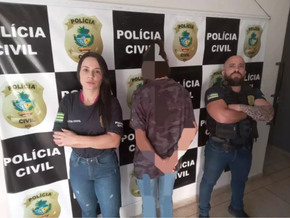 Mulher é presa após simular próprio sequestro para extorquir a família