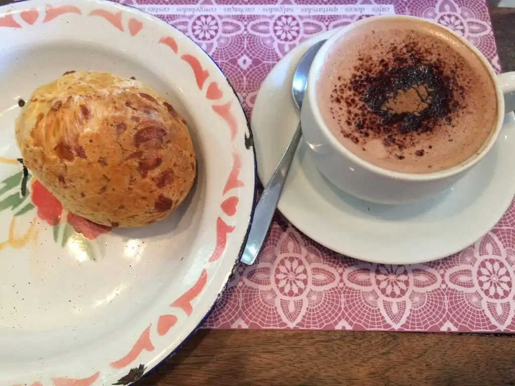 Tem tomada e wi-fi: 11 cafés e restaurantes para trabalhar em Goiânia