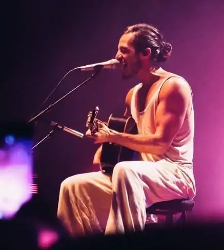 No dia 20 de novembro tem Tiago Iorc em Goiânia