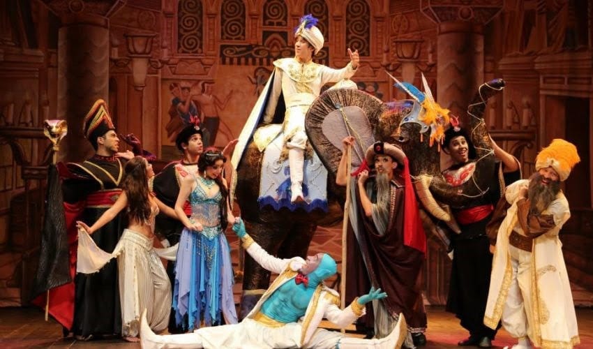 Aladdin e a Lâmpada Maravilhosa: musical é apresentado em shopping
