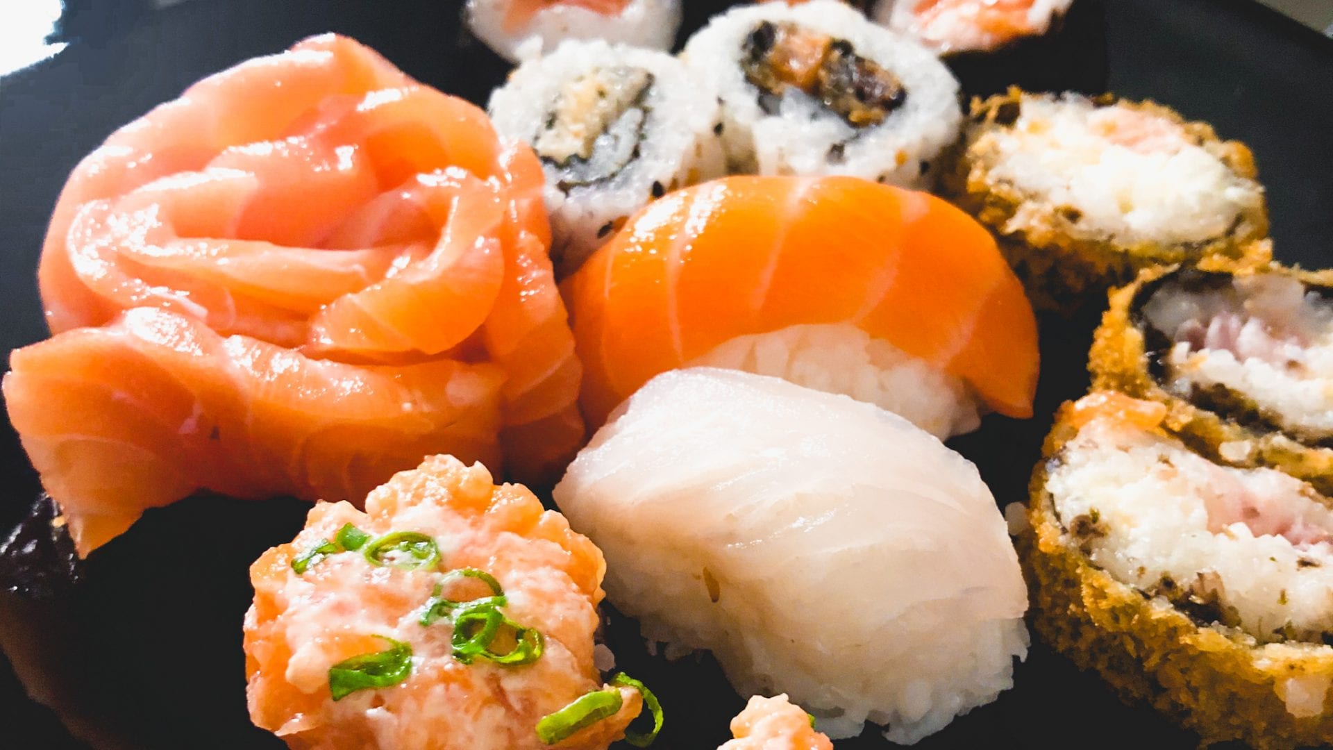 Riotho é um dos 8 ótimos restaurantes de comida japonesa em Goiânia