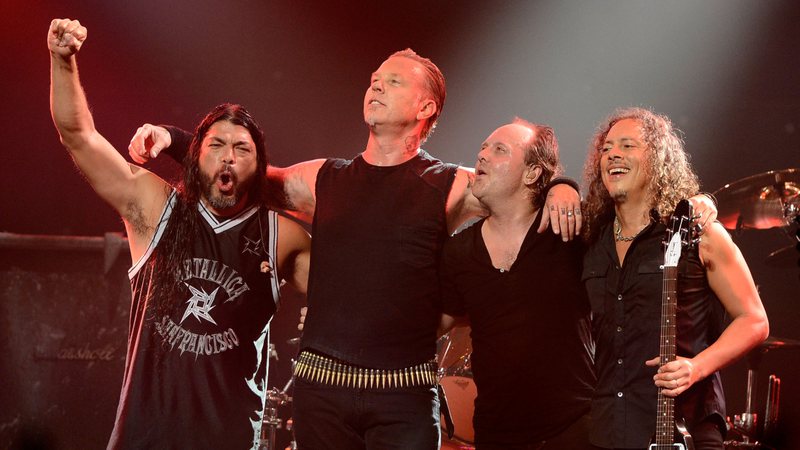 Banda Metallica faz live em formato acústico no fim de semana