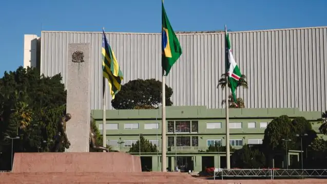 Conheça a Praça Cívica, marco inicial da construção de Goiânia