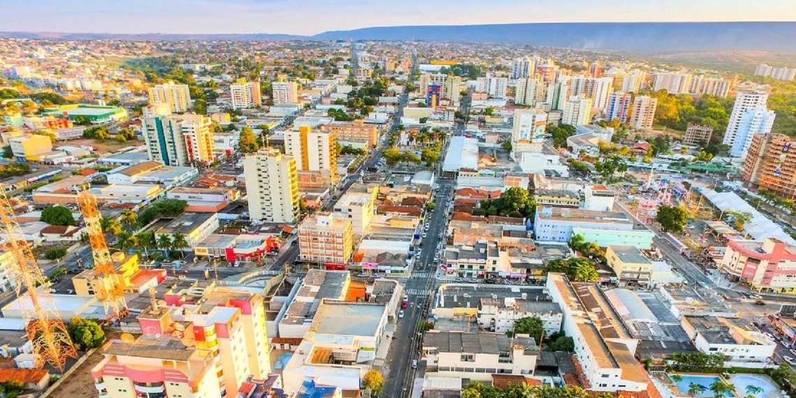 Vista aérea da cidade de Caldas Novas