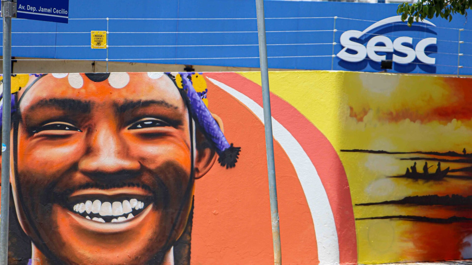 Goiânia ganha mais uma obra de arte urbana, do artista goiano Decy