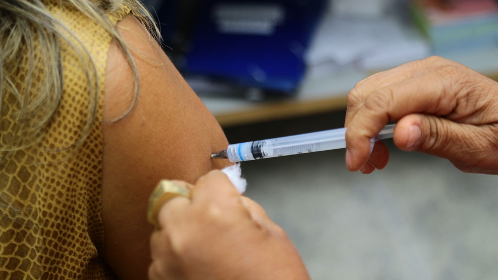 Aparecida de Goiânia amplia vacinação para pessoas a partir de 59 anos