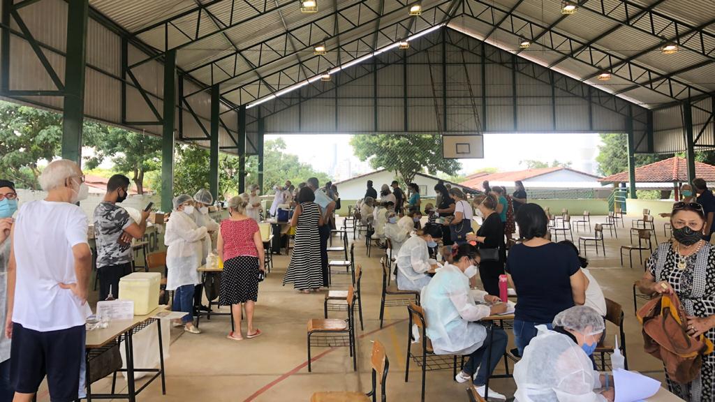 Goiânia amplia a vacinação de pessoas com comorbidades