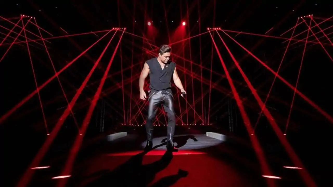 Live Safadão Amplificado: cantor faz show em plataforma on-line