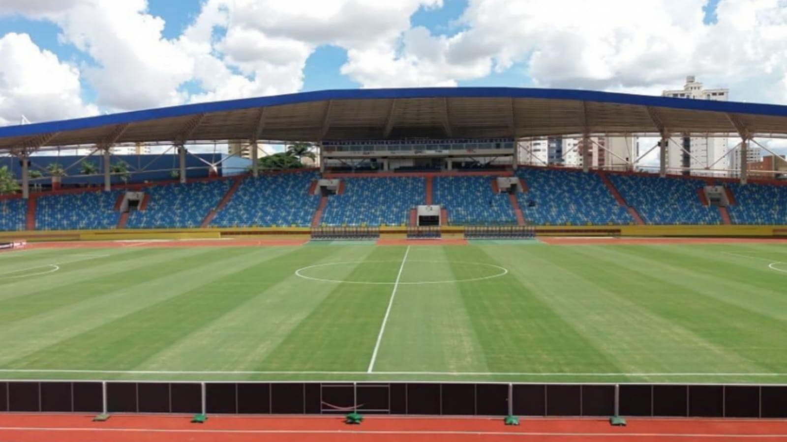 Estádio Olímpico, em Goiânia, recebe final da Copa Master de Futebol