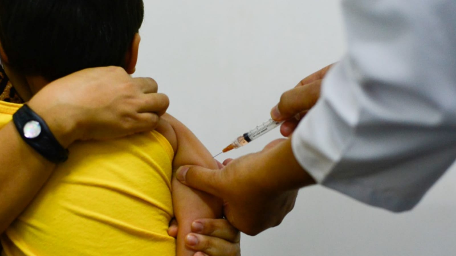 Goiânia inicia campanha de multivacinação simultânea de imunizantes