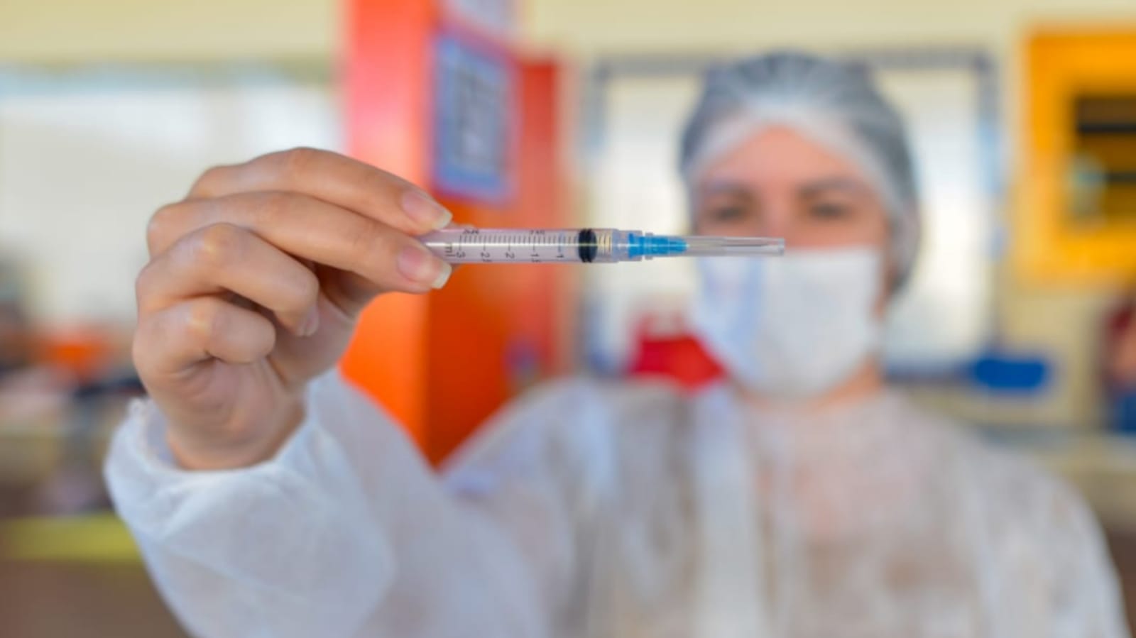 Vacinação em Goiânia: 2ª dose da Pfizer e AstraZeneca são antecipadas