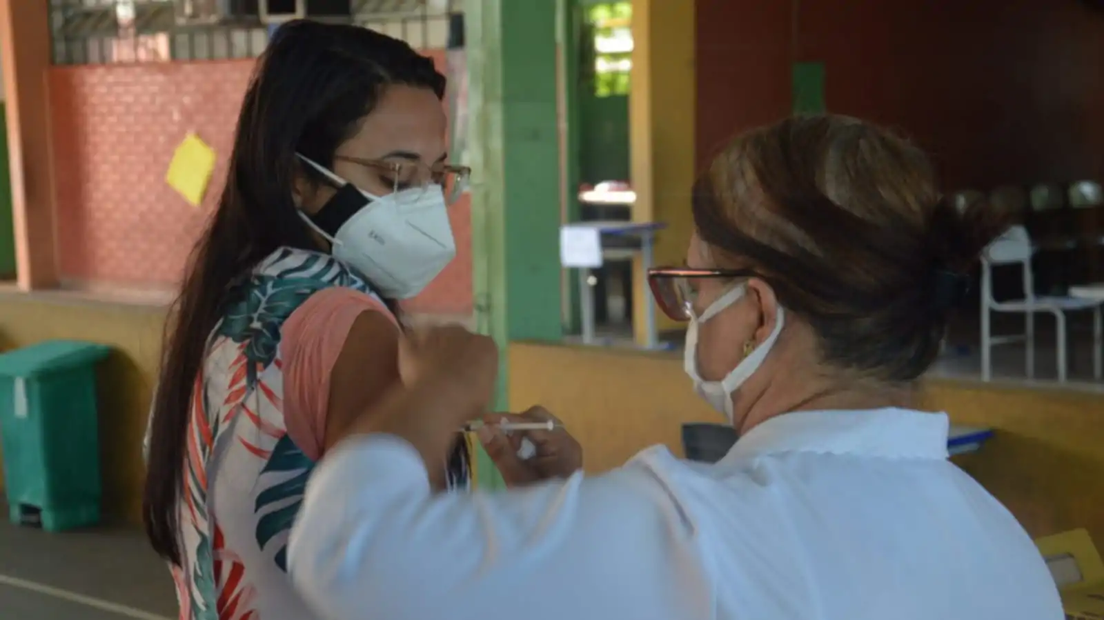 Goiânia reduz intervalo da vacinação de dose de reforço contra a Covid-19