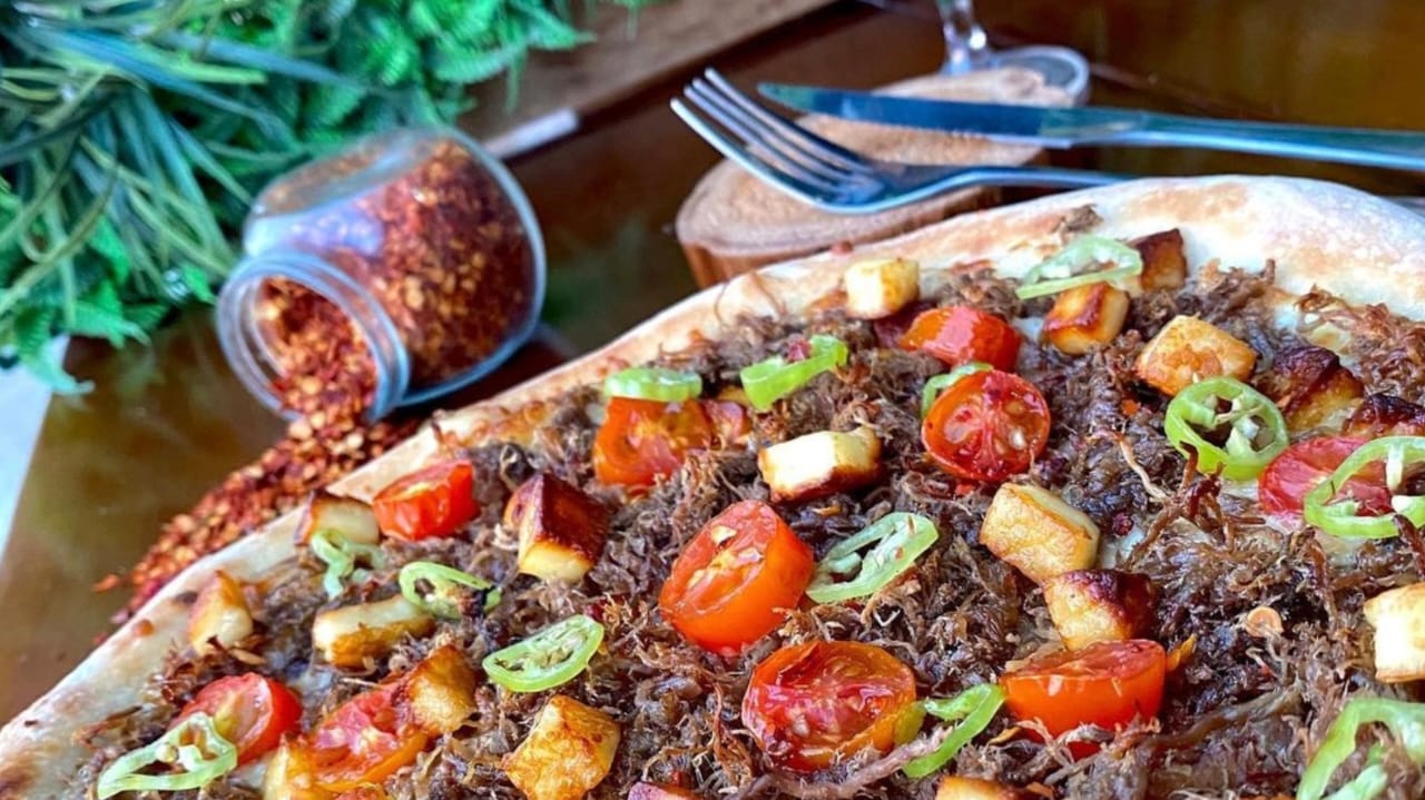 5 pizzas artesanais para você comer em Goiânia