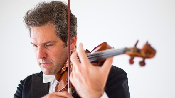 Orquestra Sinfônica de Goiânia faz concerto com violinista italiano