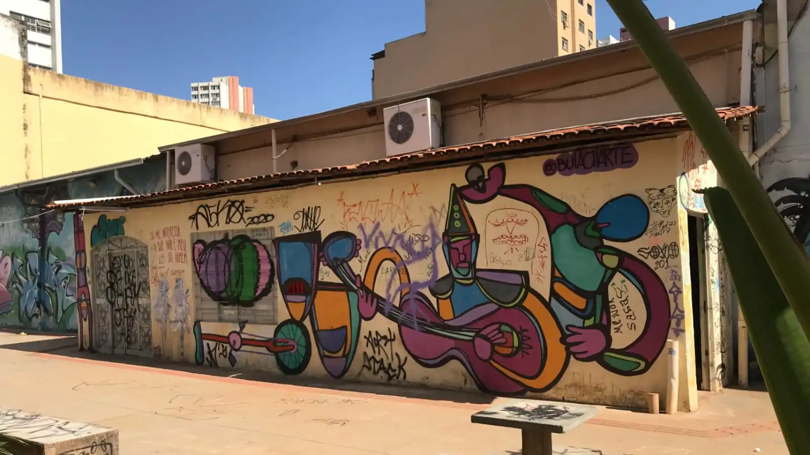 Rua do Lazer, no Centro, recebe oficinas e espetáculos gratuitos