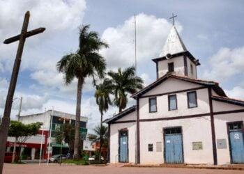 Santuário da Paróquia Nossa Senhora Aparecida passa por restauração
