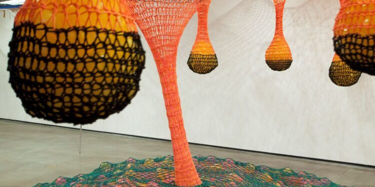 Flamboyant Shopping inaugura obra assinada pelo artista Ernesto Neto