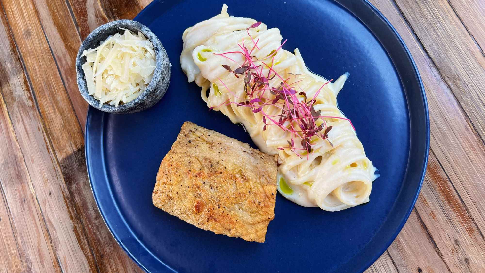 Um Restaurante especializado em pratos com queijos em Goiânia - CHEESE