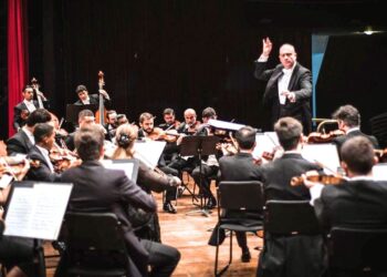 Teatro Goiânia abre turnê nacional da Orquestra Filarmônica de Goiás