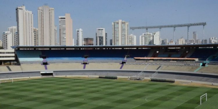 Estádio Serra Dourada pode passar por reformulação