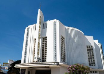 Orquestra Filarmônica de Goiás faz concerto no Teatro Goiânia