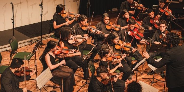 Filarmônica de Goiás apresenta concerto especial no Centro Cultural Oscar Niemeyer