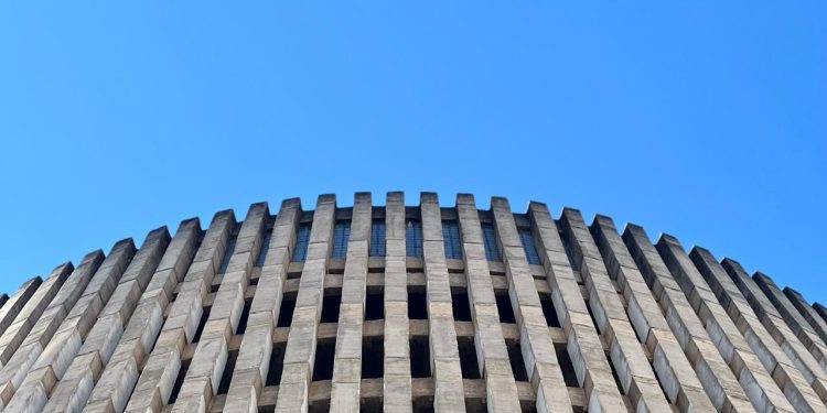 Selon, artista goiano, fará mural no Parthenon Center, em Goiânia