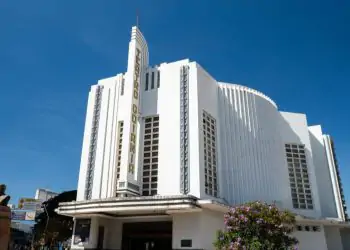 Orquestra Sinfônica celebra 90 anos da capital com concerto no Teatro Goiânia