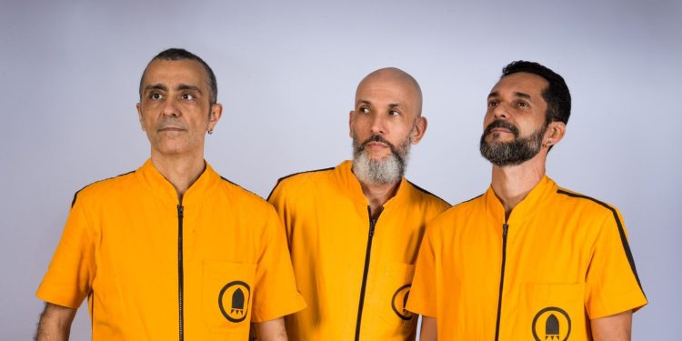 Monstro Discos faz evento com shows de Rollin Chamas, Retrofoguetes e mais