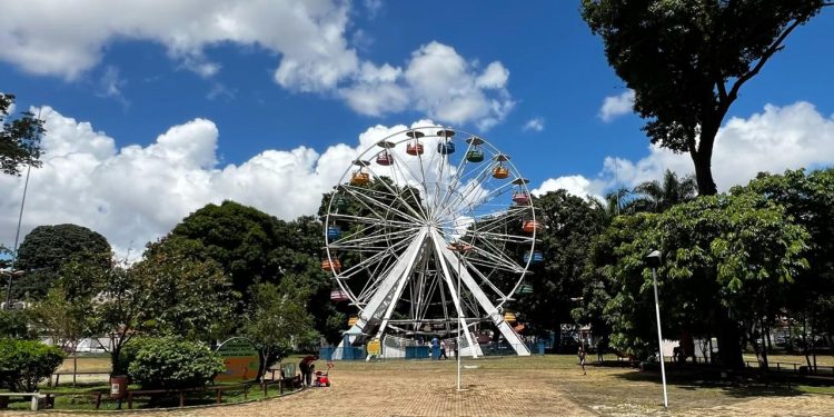 Goiânia: Saiba horário de funcionamento do Mutirama e do Zoológico no fim de ano