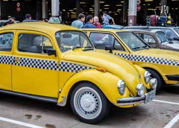 7ª edição da Confraria dos Antigos, em Goiânia, celebra o Dia Nacional do Fusca