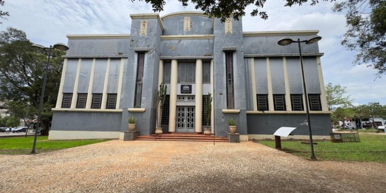 Museu Zoroastro Artiaga: Símbolo da cultura goiana, espaço completa 79 anos