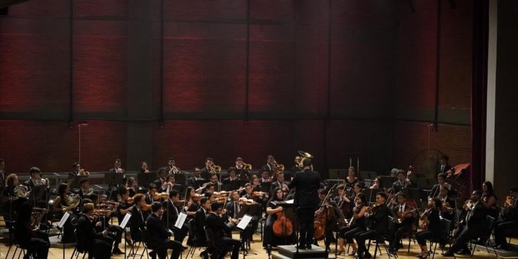 Teatro Escola Basileu França, em Goiânia, recebe 2 noites de ópera