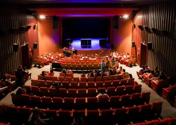 Modernização do Cine Teatro São Joaquim é entregue pelo Governo de Goiás