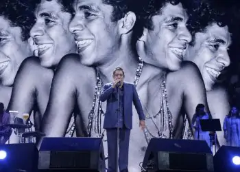 Zeca Pagodinho faz show da turnê “40 Anos” em Goiânia