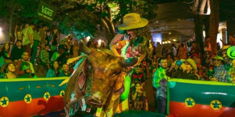Arraiá da Chica 2025 tem música, atividades interativas e culinária típica junina