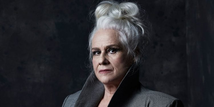 Sesc Goiás apresenta espetáculo Ficções com Vera Holtz no Teatro Goiânia