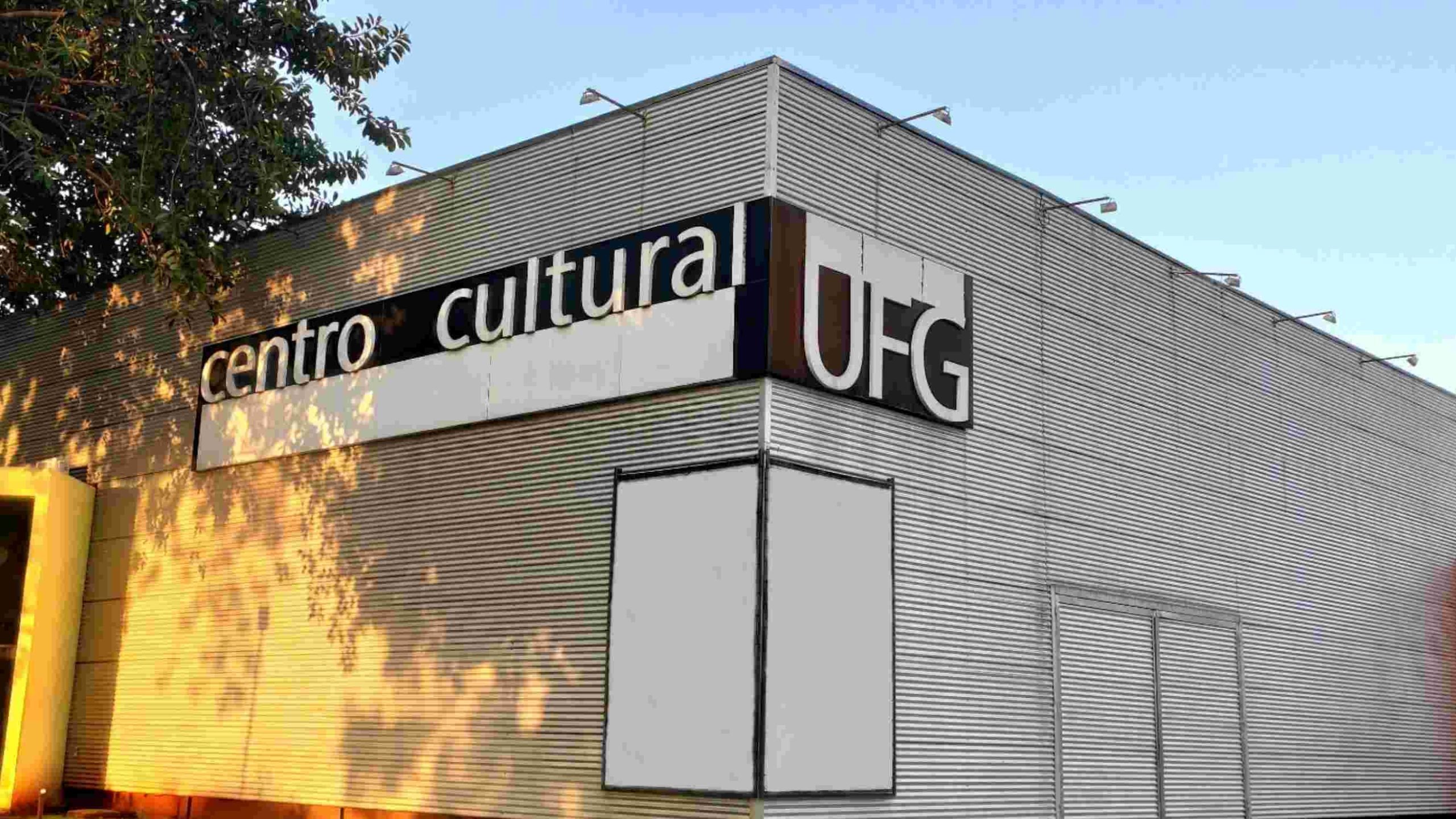 Fachada CCUFG 01 1 fotor 20250730104629 scaled