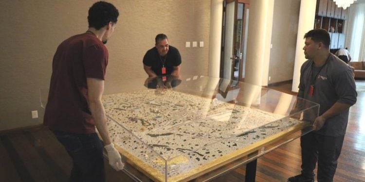 Obra de Siron Franco é transferida para a cidade de Goiás