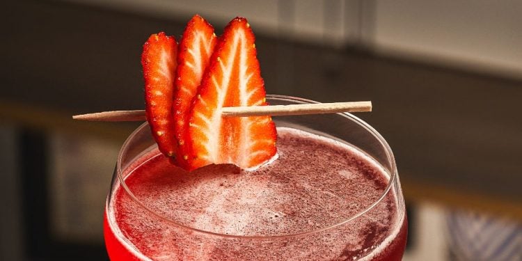 Mocktail Movement: bares e restaurantes de Goiânia criam drinks feitos sem álcool