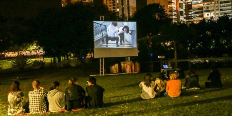 Praça Antares recebe Mostra Itinerante de videodança