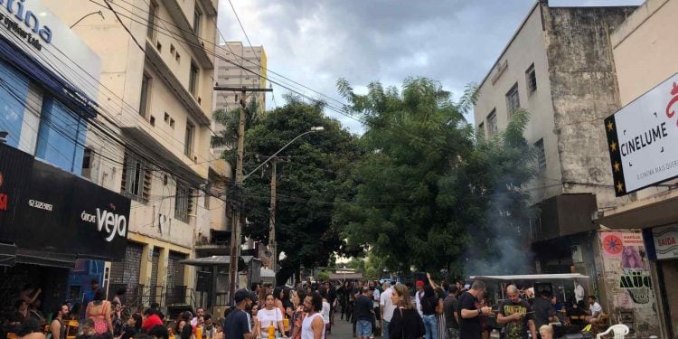 Ocupa o Centro: Projeto cultural fecha Rua 8 aos finais de semana