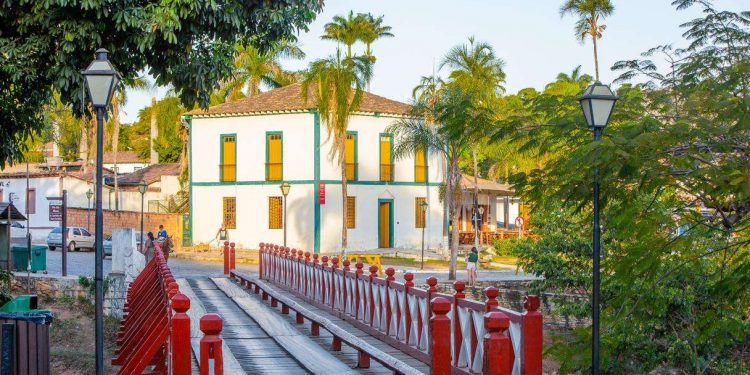 15ª Flipiri transforma Pirenópolis em palco literário de 9 a 11 de outubro