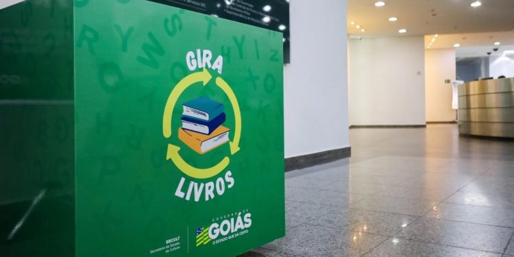 Campanha Gira Livros, em Goiás, tem 2ª edição iniciada