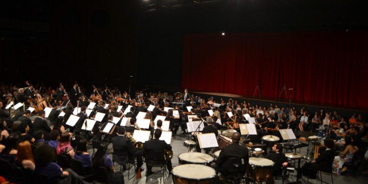 Orquestra Sinfônica de Goiânia une Shostakovich e Brahms em noite especial