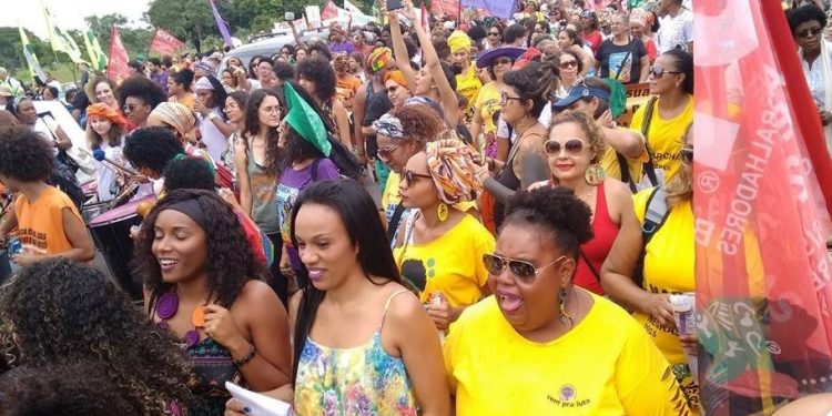 Marcha Nacional das Mulheres Negras realiza audiência pública em Goiânia