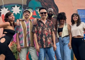 Goiânia Clandestina leva poesia goiana a Moçambique