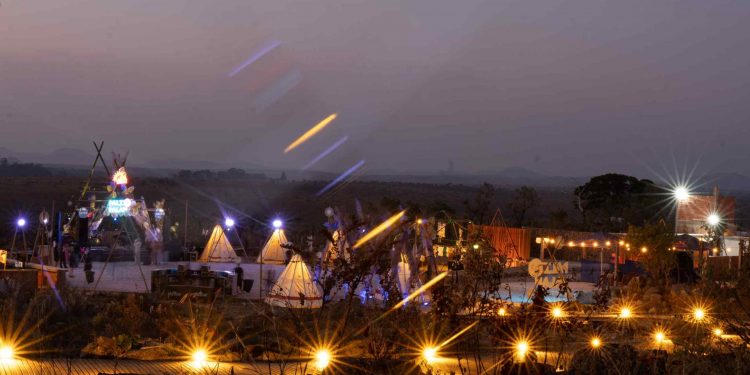 Palipalan Festival 2026 reúne Maneva, música eletrônica e experiências na Chapada dos Veadeiros